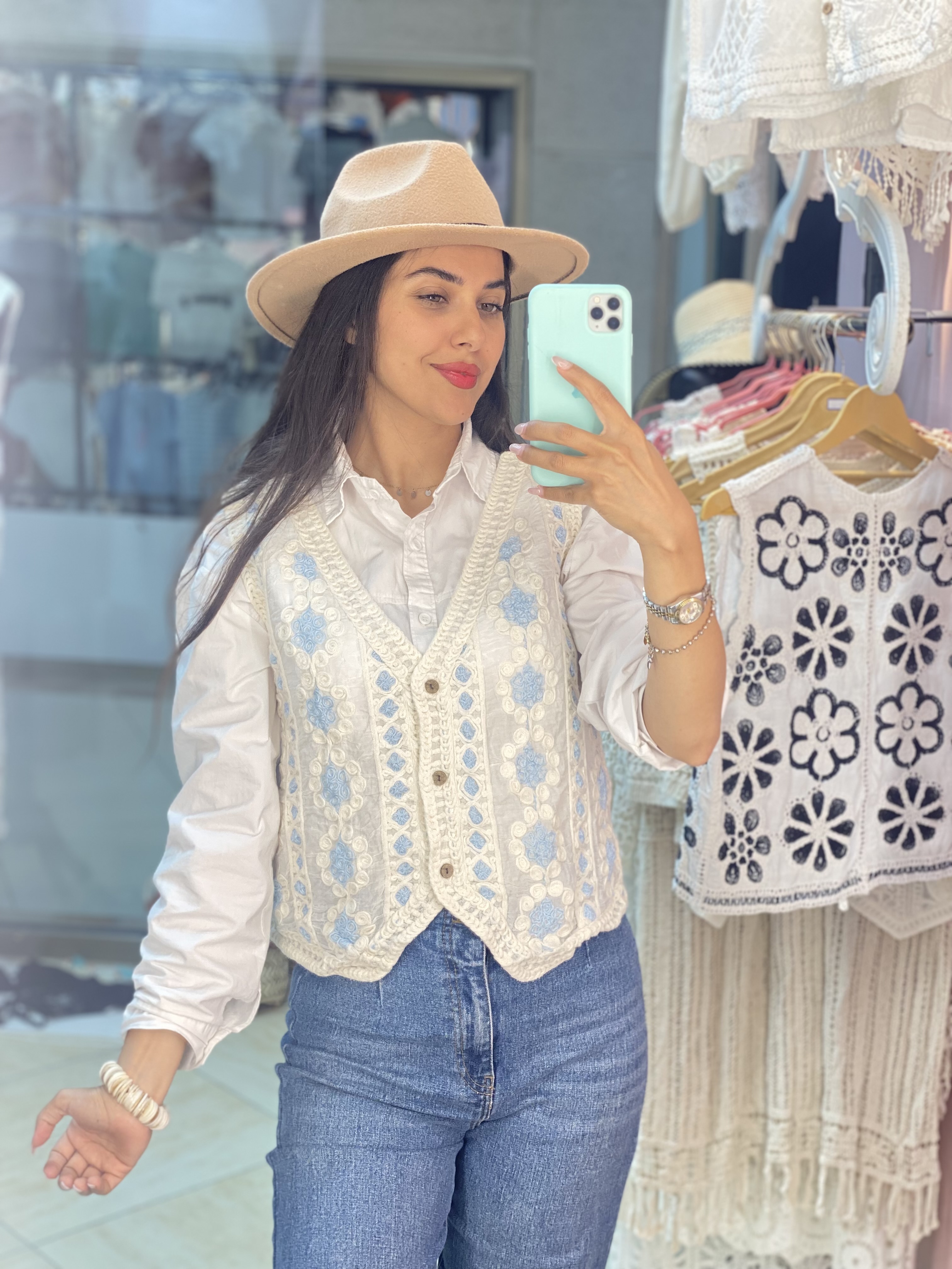 وست زنانه