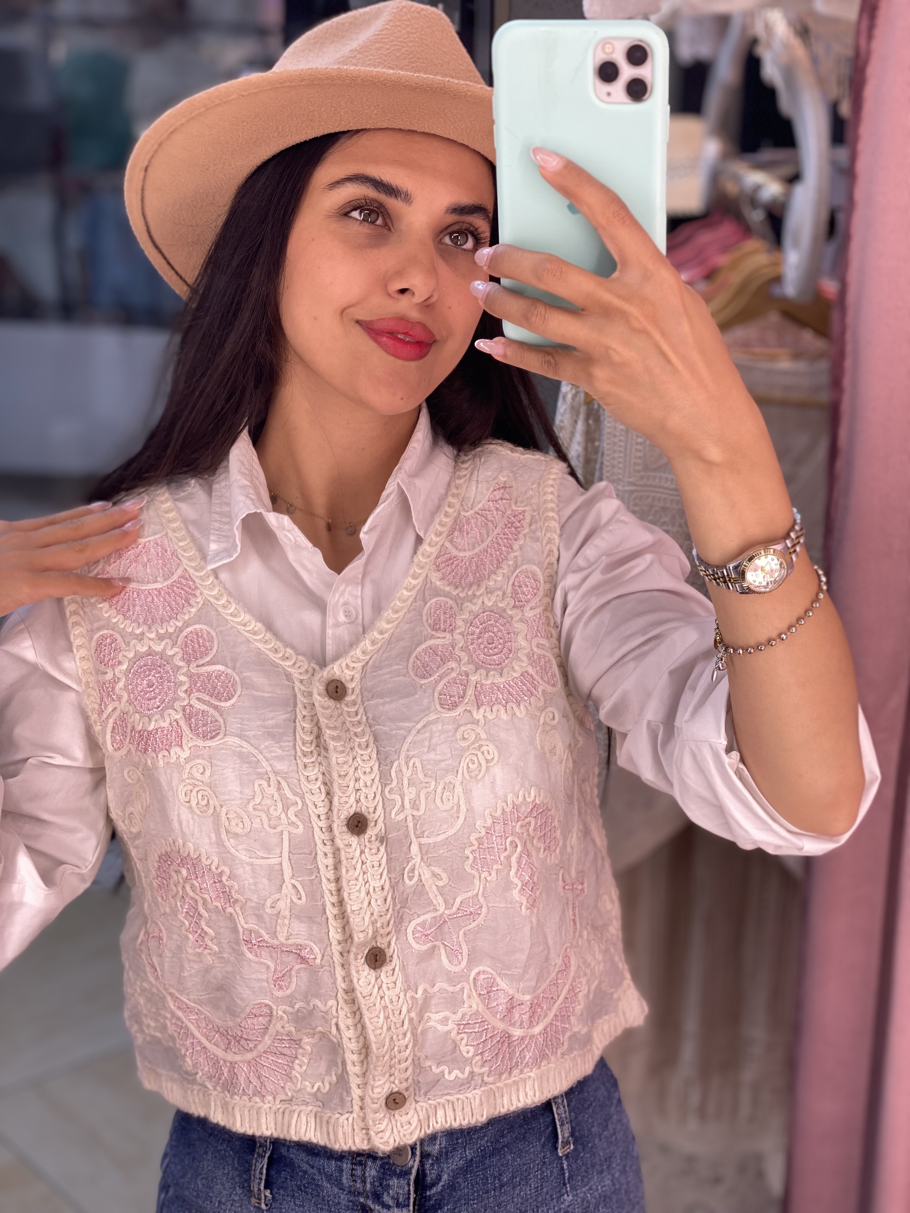 وست زنانه